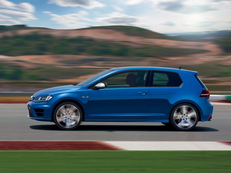  Volkswagen Golf R 3-Door 2013 года  (фото 5 из 22)